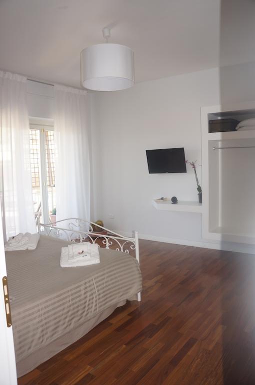 Lullymia Bed & Breakfast Crotone Bilik gambar