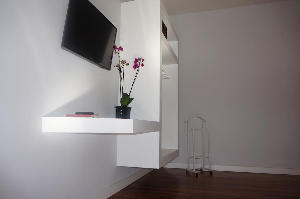 Lullymia Bed & Breakfast Crotone Bilik gambar